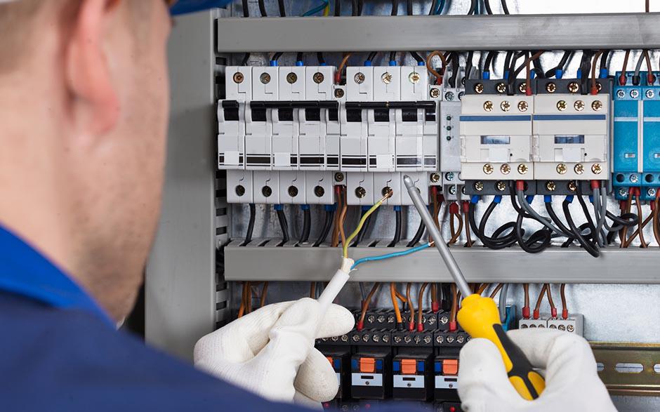 recherche travail électricien bâtiment Saint-Germain-lès-Arpajon