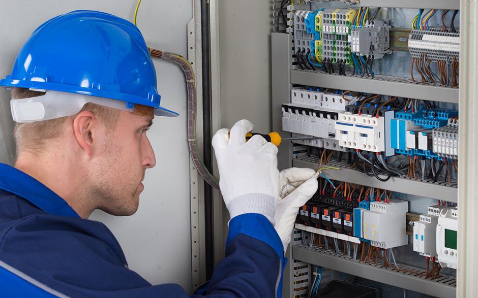 prix d'un électricien Étampes